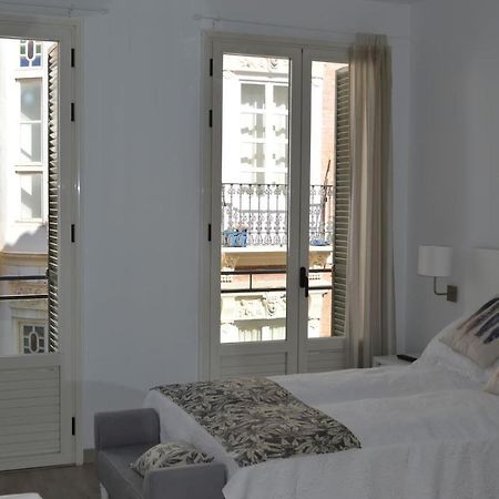 Modern Studio Flat Close To Plaza Merced Malaga Ngoại thất bức ảnh
